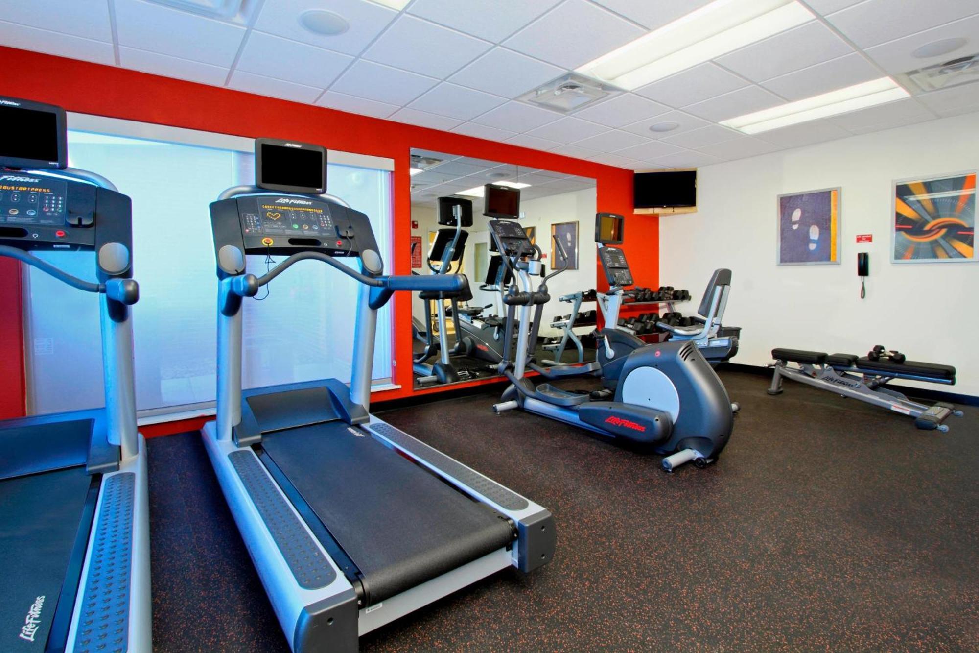 Towneplace Suites By Marriott Dallas מק'קיני מראה חיצוני תמונה